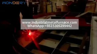 Forno de tratamento térmico tipo poço industrial para peças metálicas - Carregamento vertical